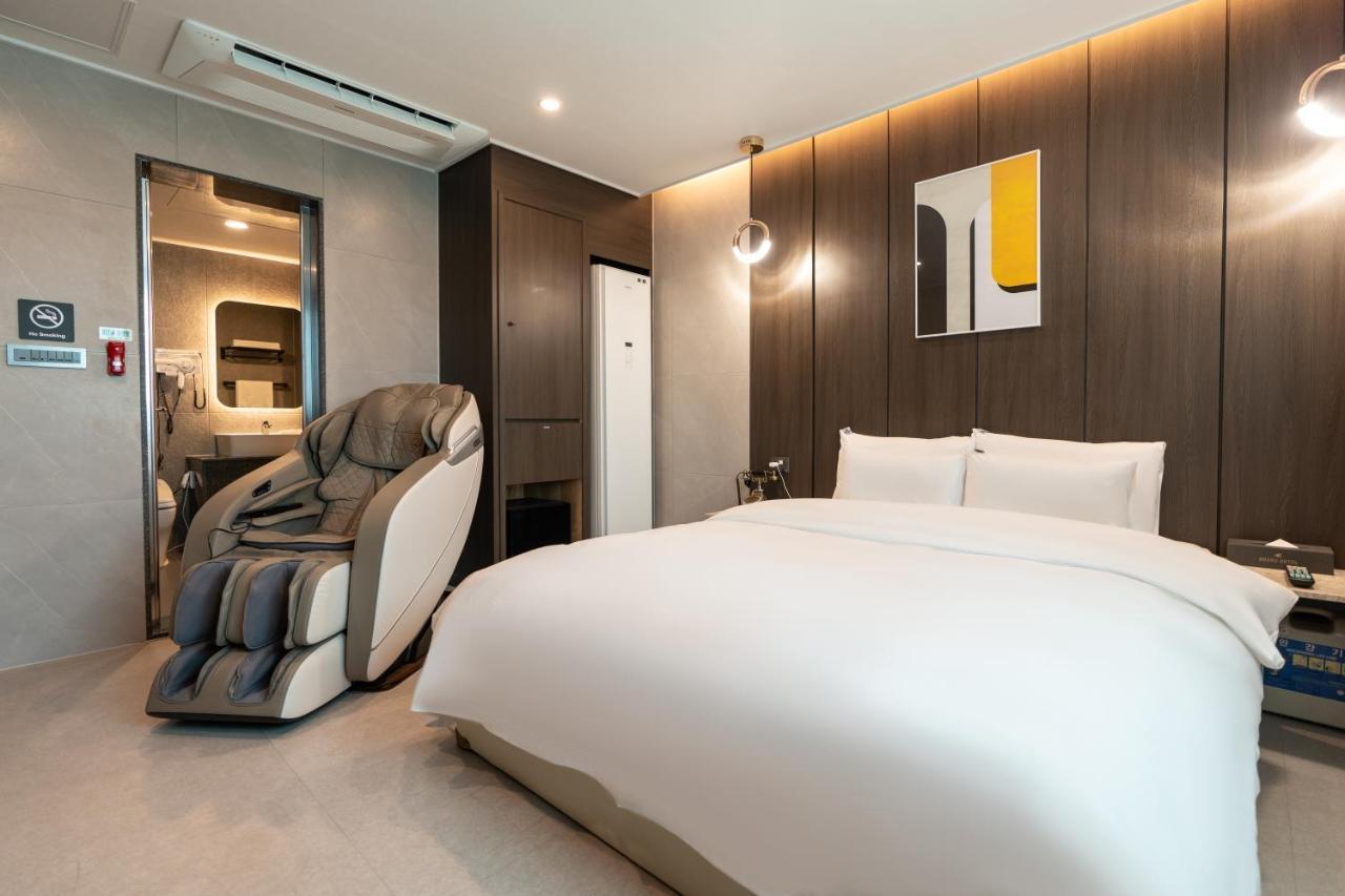 Jecheon Hound Hotel Csecshon Kültér fotó